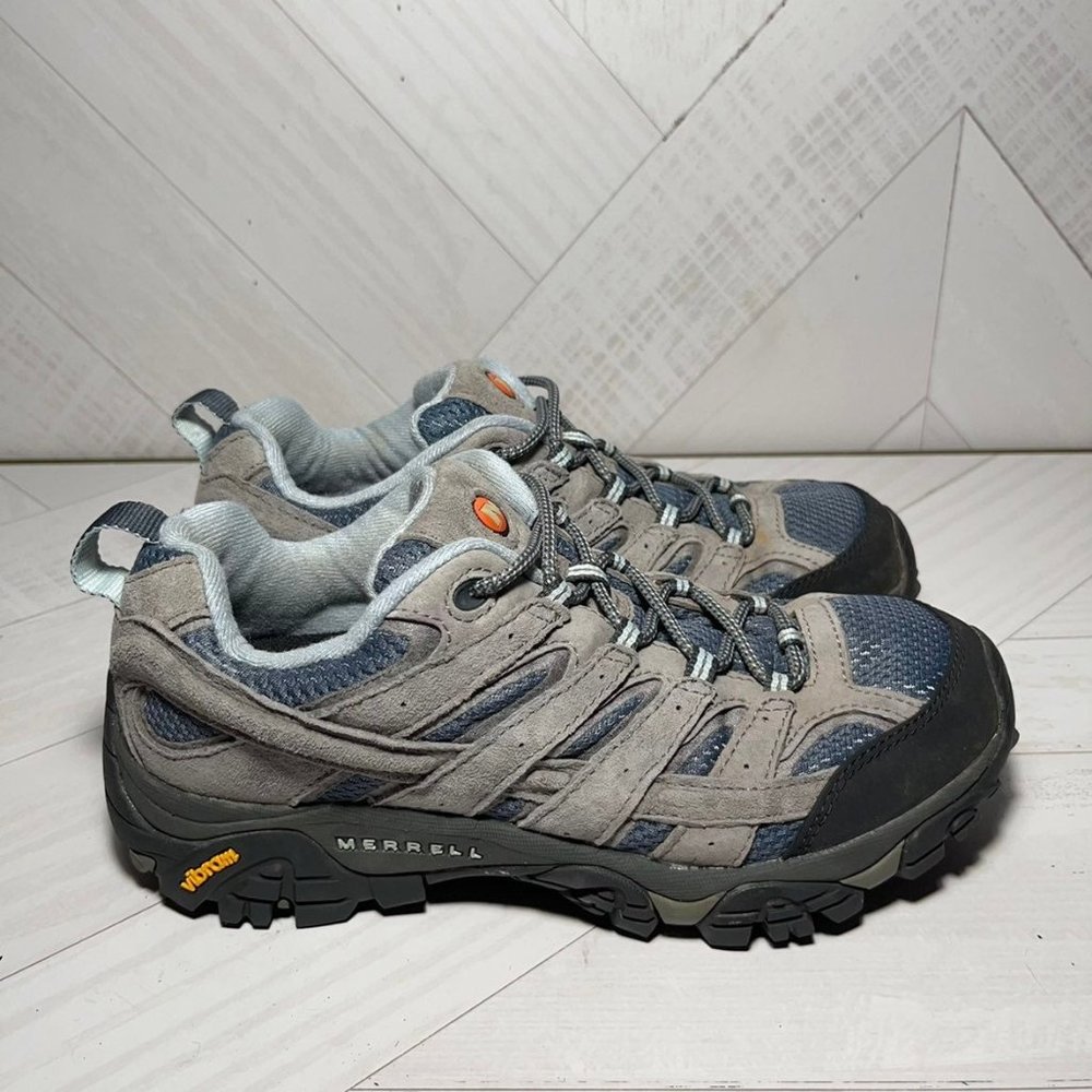 Womens merrell moab hiking shoes 8.5 W